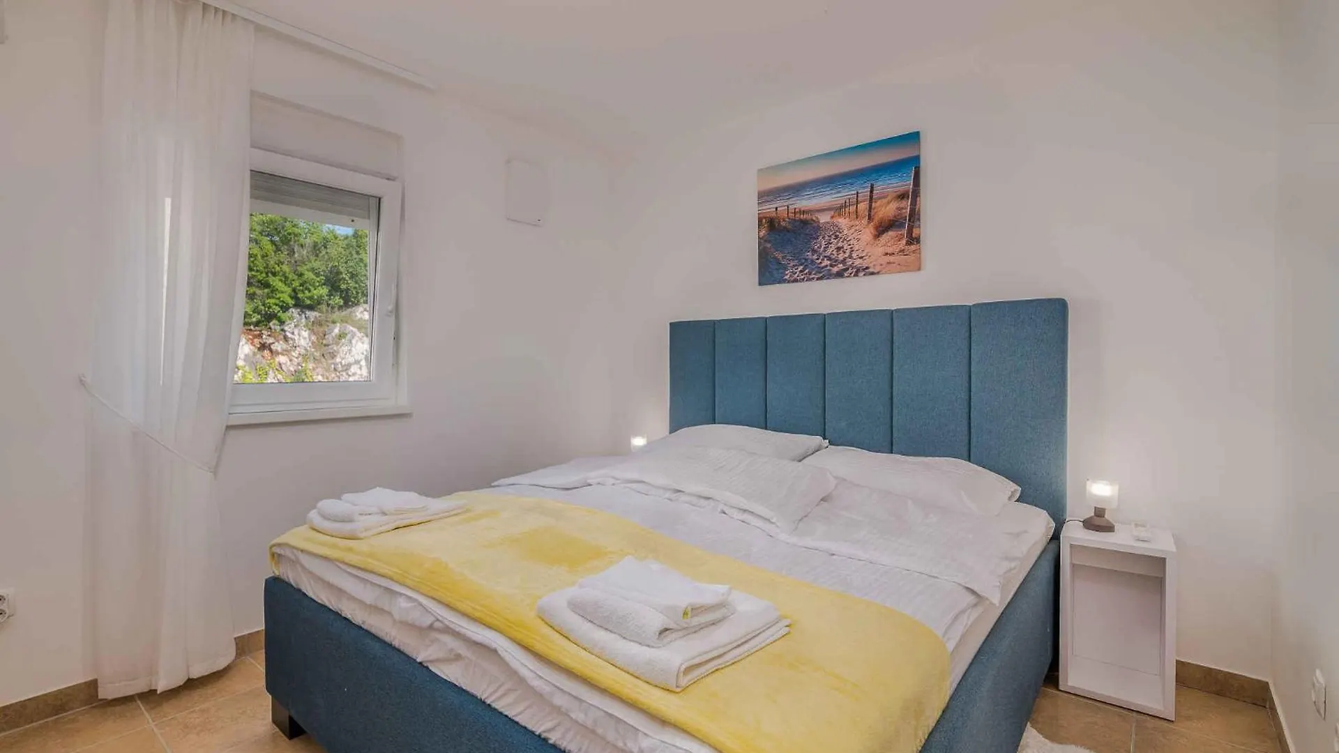 Apartment In Klimno - Insel Krk 51730 Croatia