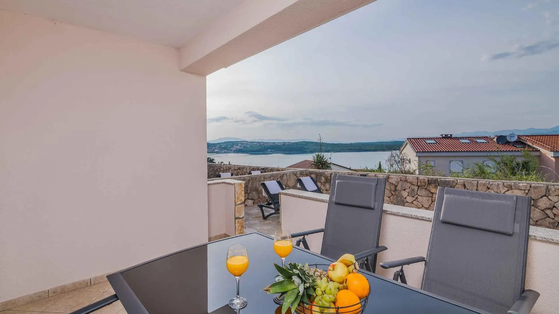 Apartment In Klimno - Insel Krk 51730 0*,  Croatia
