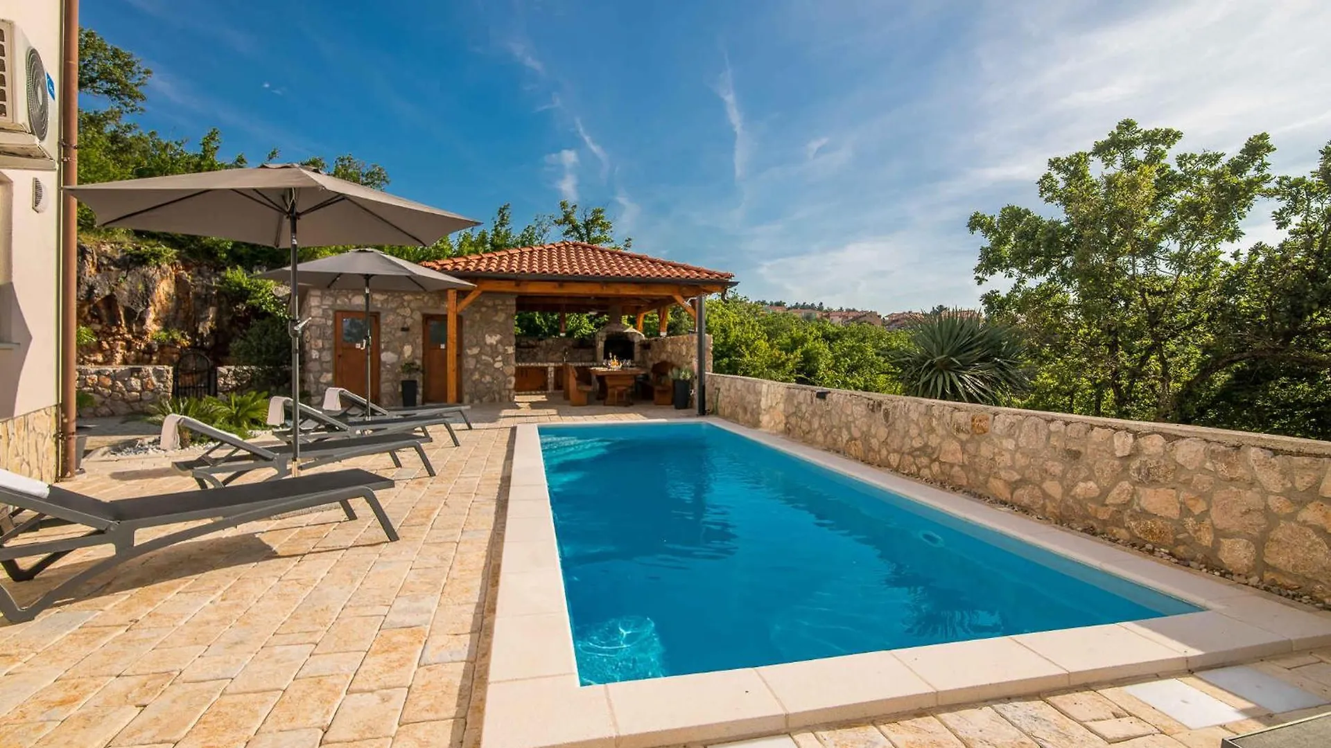 Apartment In Klimno - Insel Krk 51730 0*,  Croatia